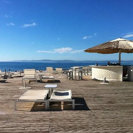 Apartment Seaside Split