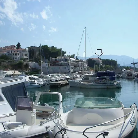 Seaside Split
