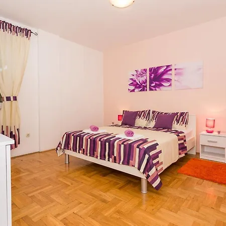 Apartment Seaside